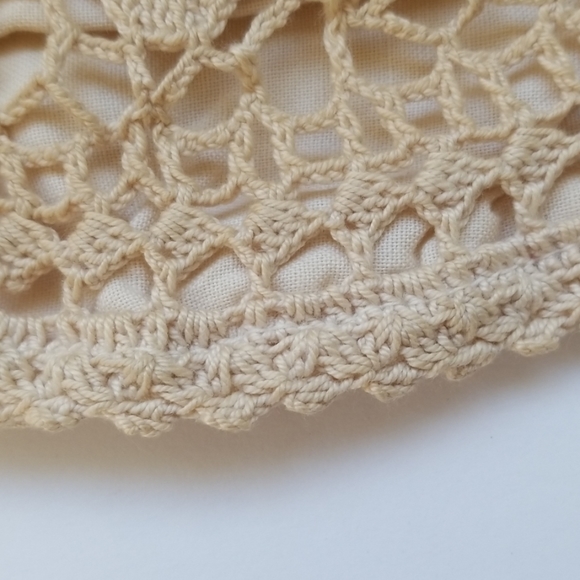 Vintage Crocheted Round Pillow Cover - Picture 3 of 6